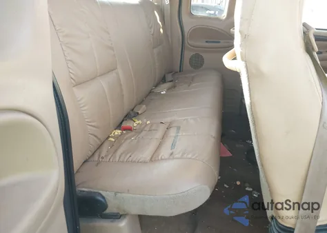 2000 Dodge Ram 1500 St из США, поврежденный, VIN 3B7HC13Z6YG157761